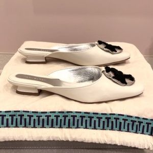 Tory Burch White Leather Medallion Ballerina Mules Size 6